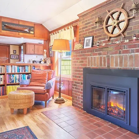 Anchorage Cottages #10